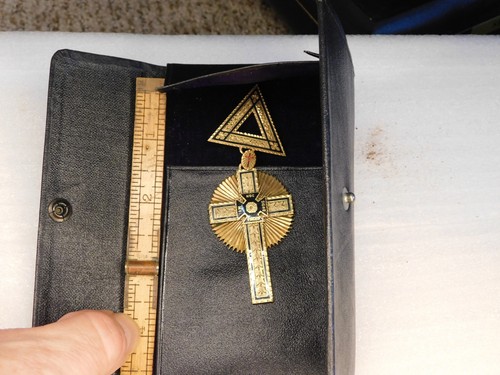 Old 1961 knights - 1961, cross